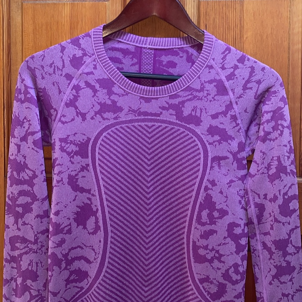 Lululemon thumbholes size 6 - Picture 12 of 17
